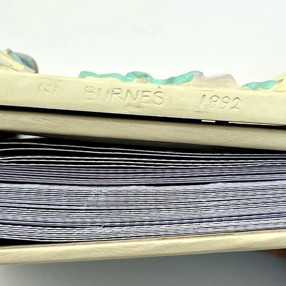 Vintage Burnes Baby Photo Album Bunny Balloons 1992 4x6 Holds 80 Nursery Gift